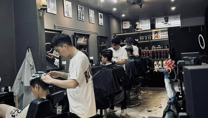Benjamin Barber House - Tiệm cắt tóc là tiệm tóc Huế