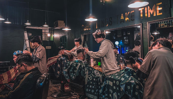 King Vau Barber shop là tiệm cắt tóc nam đẹp ở Huế