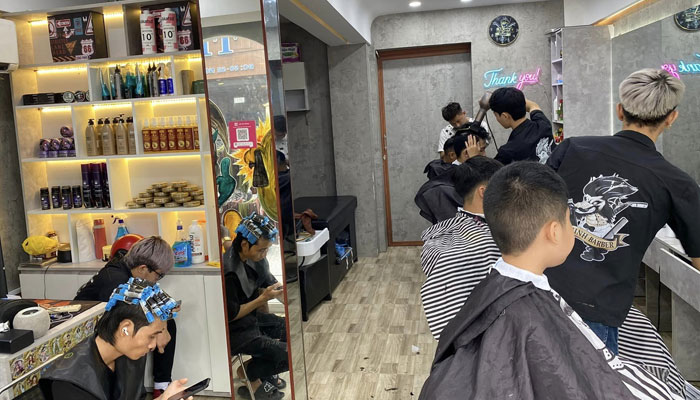 Minh BarBer Shop là tiệm cắt tóc đẹp ở Huế