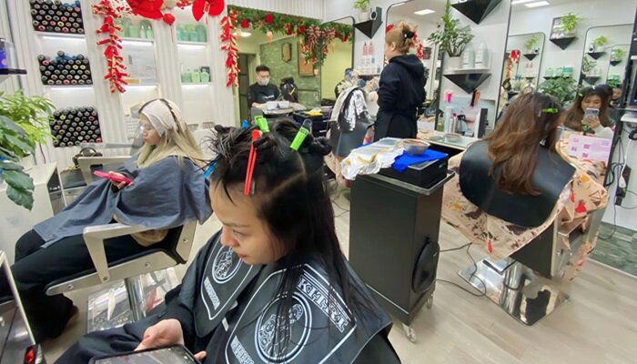 salon cắt tóc nữ đẹp ở Tây Hồ
