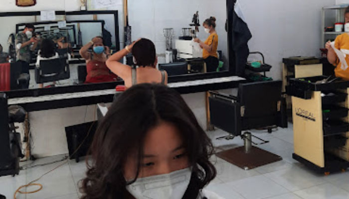 Salon Khánh Nguyễn tiệm cắt tóc đẹp ở Vĩnh Long