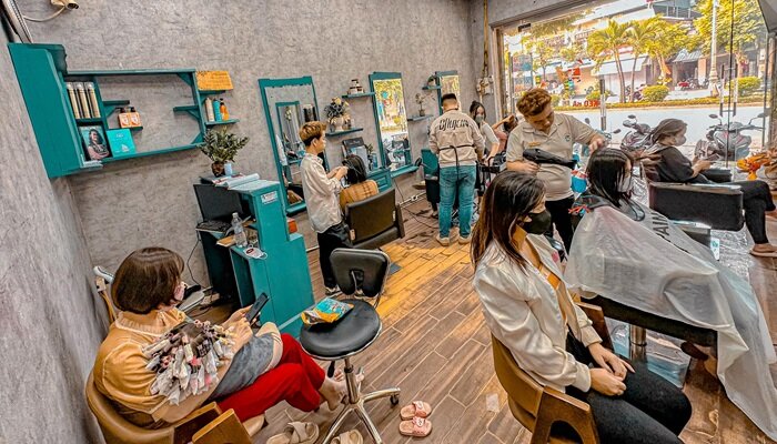 tiệm cắt tóc Sơn Tây