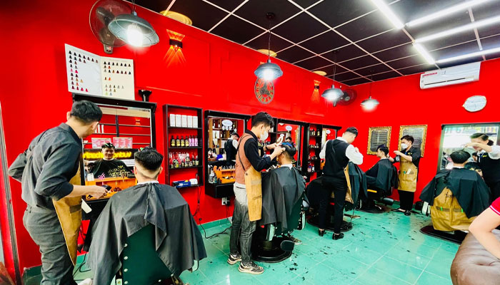 tiệm cắt tóc đẹp ở đà nẵng