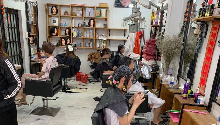 tiệm cắt tóc giá rẻ đồng nai