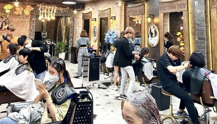tiệm cắt tóc nữ đẹp ở đà nẵng