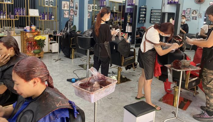 tiệm cắt tóc nữ đẹp ở lâm đồng