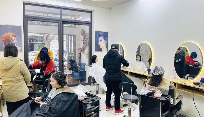 Tiệm cắt tóc uy tín ở Lào Cai
