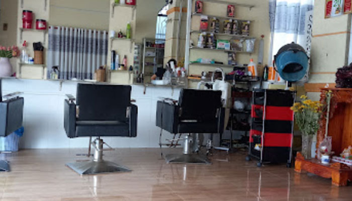 Uốn Tóc Thẩm Mỹ Khả Ái là tiệm cắt tóc nữ đẹp ở Vĩnh Long