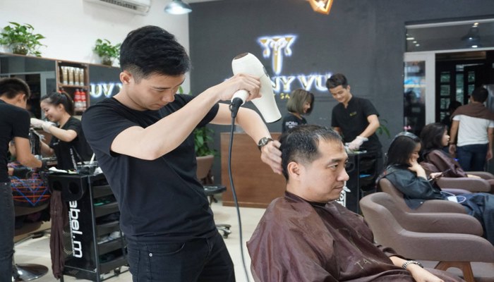 Những tiệm cắt tóc đẹp Hà Giang 