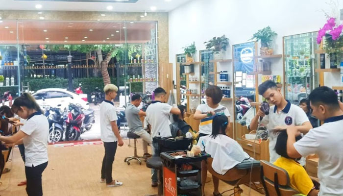 Tiệm cắt tóc gần đây ở Đắk Nông uy tín